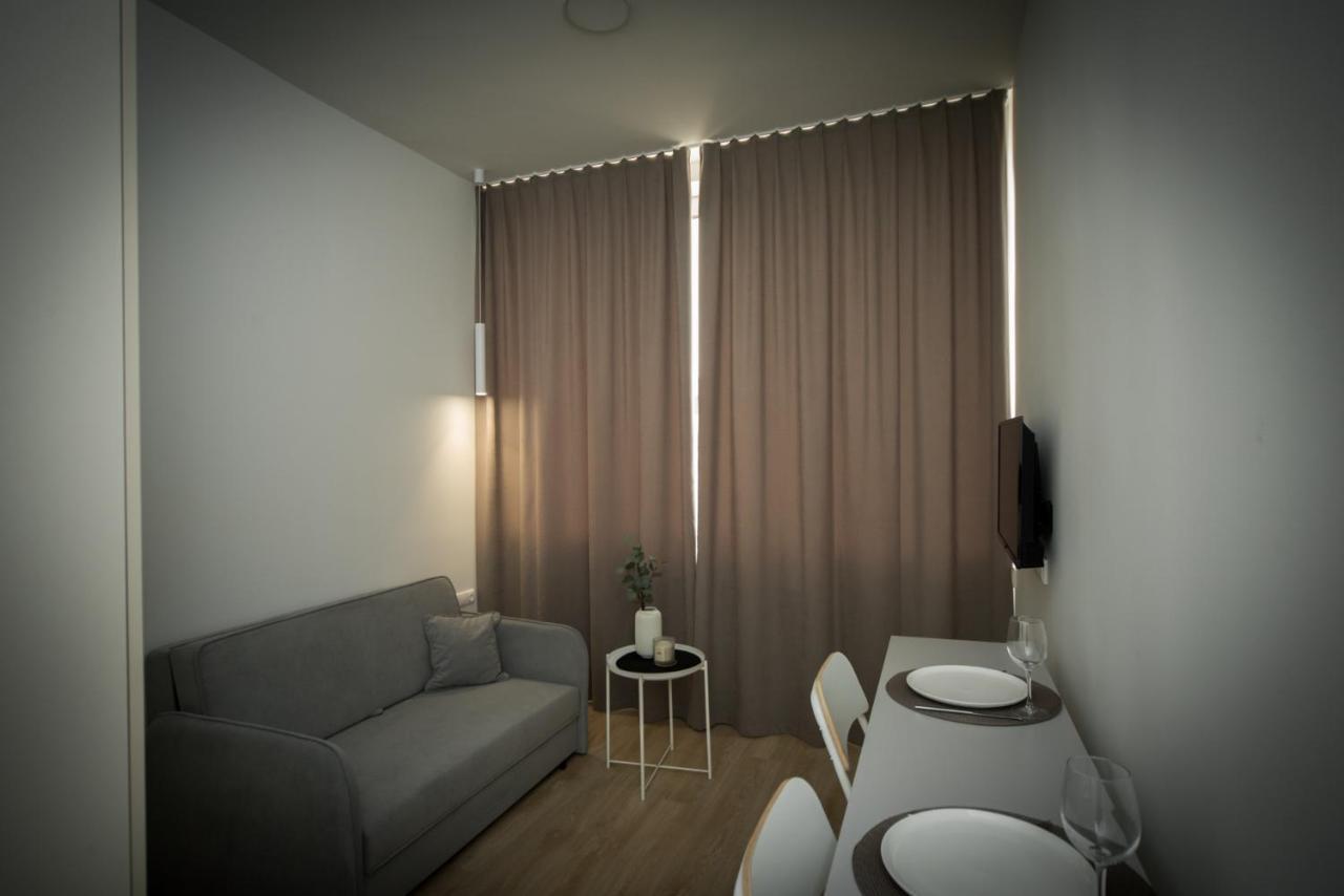 Studio Apartment In Laisves Aleja Kaunas Exterior foto